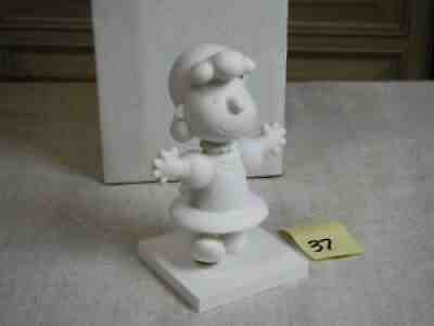 Peanuts Memorabilia Collectibles : Peanuts Westland Lucy Looking