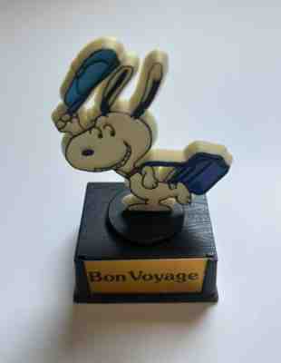 1958 Aviva UFS Peanuts Trophy Award: Snoopy Bon Voyage Vintage Charlie Brown