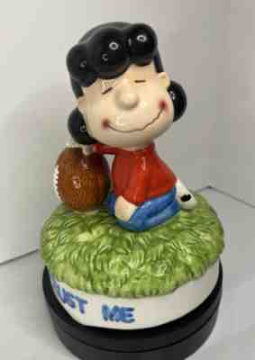 RARE Schmid Peanuts Lucy â??Trust Meâ?? music box. HTF