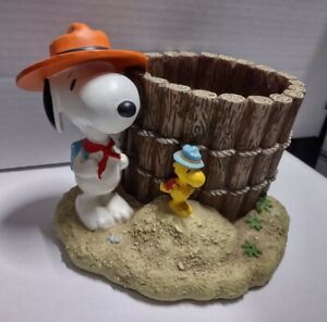 Peanuts planter