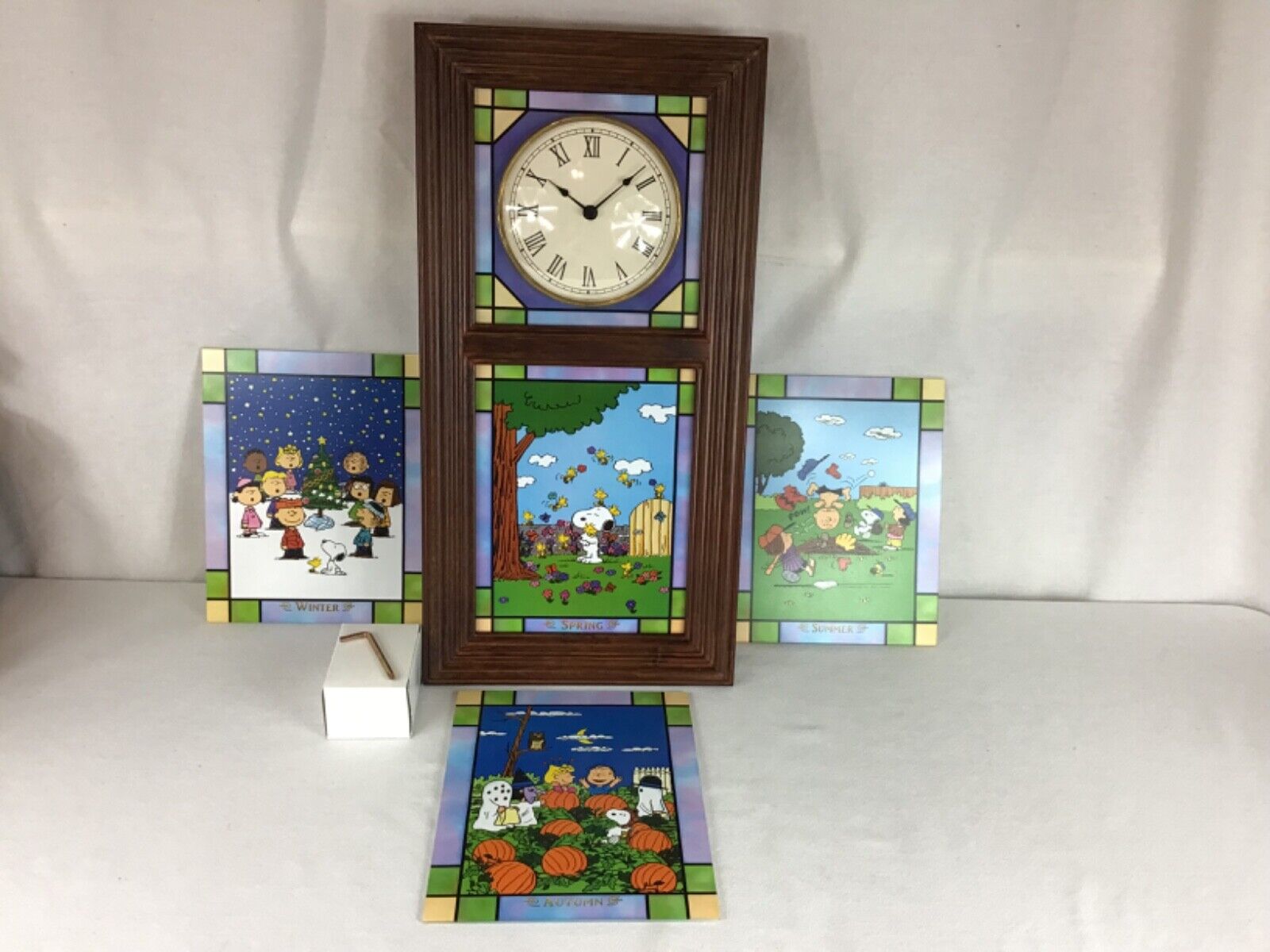 Peanuts Memorabilia Collectibles : Peanuts Stained Glass Value