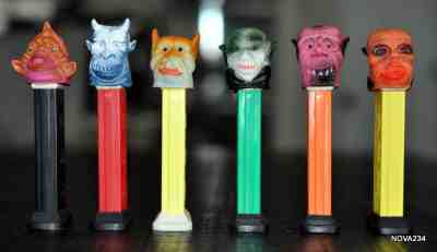 VINTAGE PEZ EERIE SPECTRE SOFT HEAD MONSTERS NO FEET COMPLETE SET OF 6