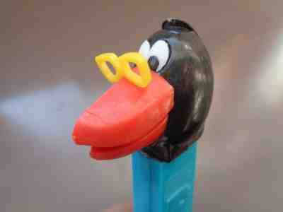 Vintage Short Beak outlet Raven Pez