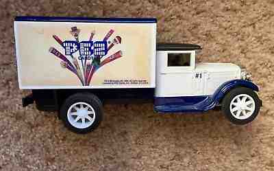 Ertl Die Cast Metal Pez #1 Truck Bank In Original Box - From The 1990's