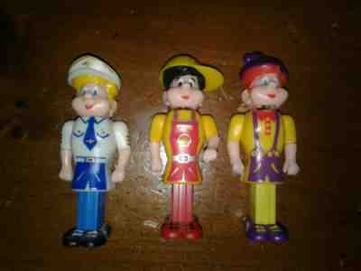 Pez Pals lot of 3 clothes pilot shell boy alpine boy set