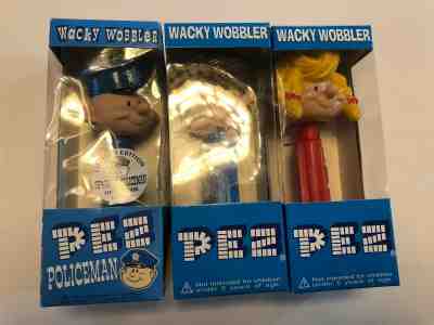 Pez Wacky Wobbler Boy Girl Limited Edition Policeman
