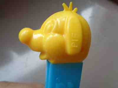 Mint Pez PIF dog, promo item of Y-Comic