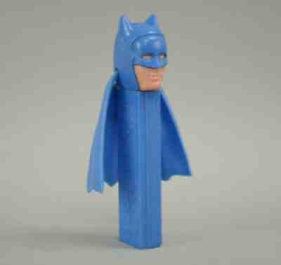 original batman pez dispenser with cape