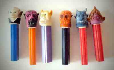 Pez / Soft Head / No Feet / Eerie Spectres Monsters / Complete set of 6