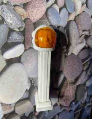 PEZ Astronaut A White Helmet. No Cracks or Melt Marks.Very good Condition