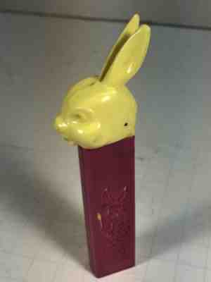 Vintage Easter Bunny Pez Dispenser with Die Cut No Feet Very Rare