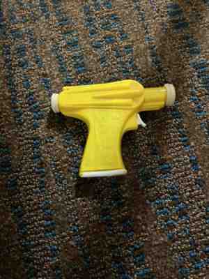 Rare And Collectible Pez Dispensers : Ray Gun Value Guide