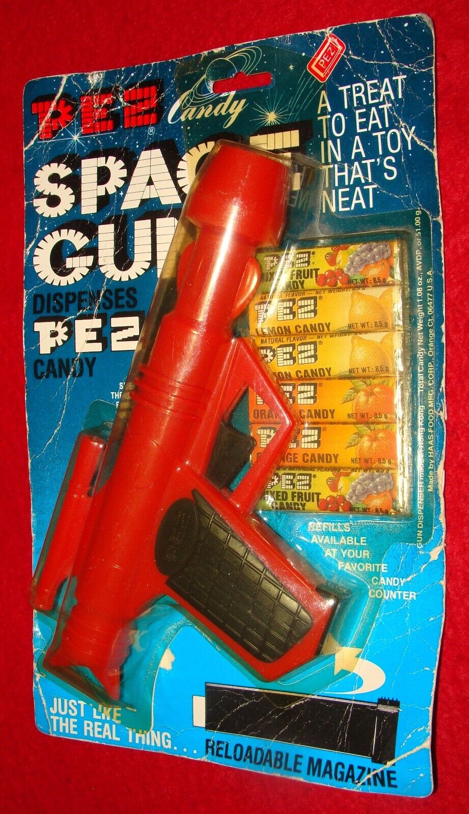 その他 Vintage PEZ space Gun Dispenser 1981 PEZ SPACE GUN RED & BLACK COMPLETE 1981 AUSTRIA VINTAGE