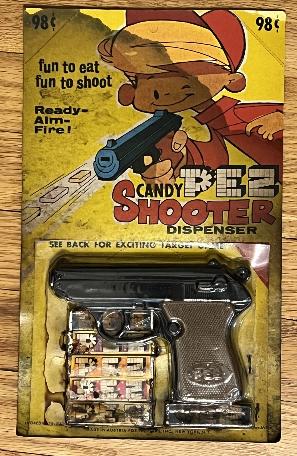 Rare And Collectible Pez Dispensers : Candy Shooter