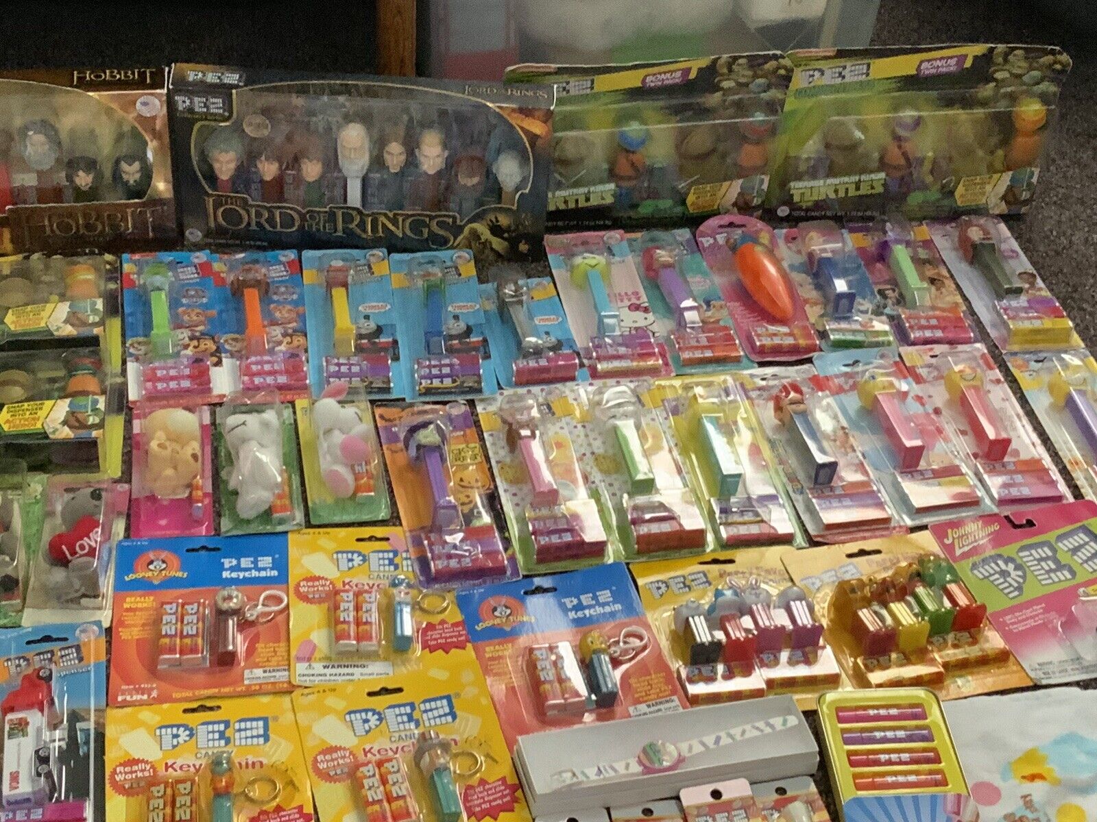 Vintage Pez Dispenses , Pez Collectibles, Gift Sets, Petz And More