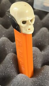 1972 SKULL A aka “DEADHEAD” PEZ DISPENSER ~ VINTAGE ~ NO FEET