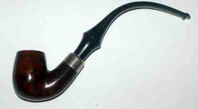 Large Wally Frank Ltd. Scotland Yard Estate Pipe  Bent  Bent Apple