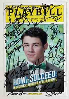 Michael Urie, Beau Bridges, Nick Jonas HOW TO SUCCEED Cast Signed Playbill