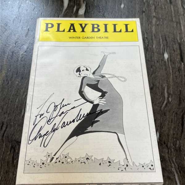 Angela Lansbury Signed Autograph GYPSY 1974 Playbill Winter Garden Theater