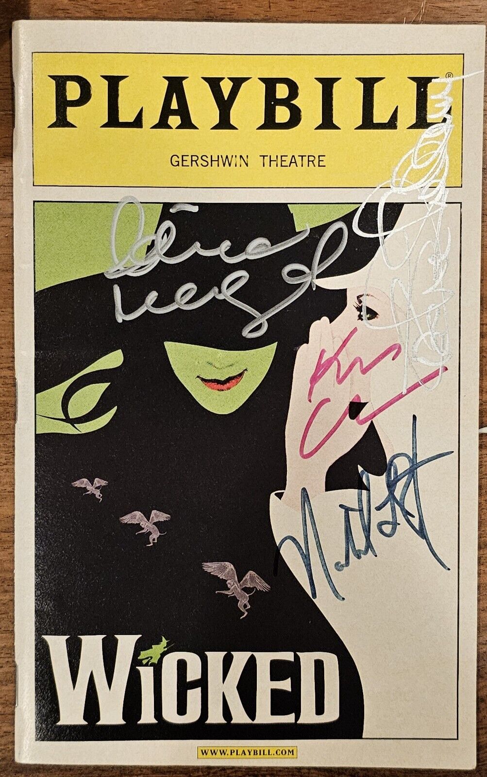 SIGNED Wicked Playbill Original Broadway Cast MENZEL CHENOWETH BUTZ SHELLEY