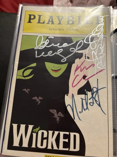 Signed Original Broadway Cast Wicked Playbill Menzel, Chenoweth, Etc