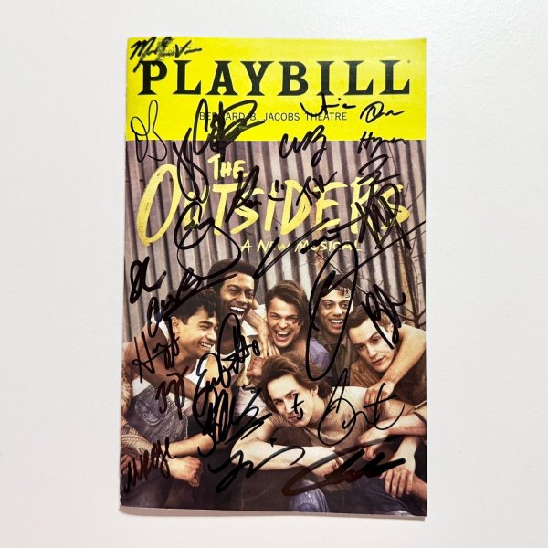 The Outsiders Full Cast Signed Playbill Brody Grant Sky Lakota-Lynch Jason Schmi