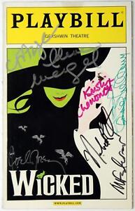 WICKED Original Principal Cast Idina Menzel, Kristin Chenoweth Signed Playbill