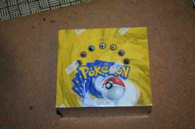  Pokemon Base Set Booster Box , Factory Sealed, Excellent ++ With Acrylic Case