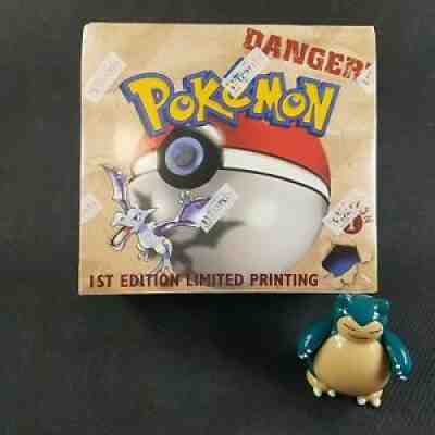 Pokemon Fossil 1st Edition Booster Box - English - FACTORY SEALED - WotC