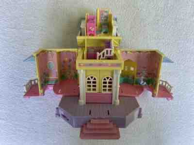14 Polly Pockets (Original Bluebird); 49 Pollys and various accessories