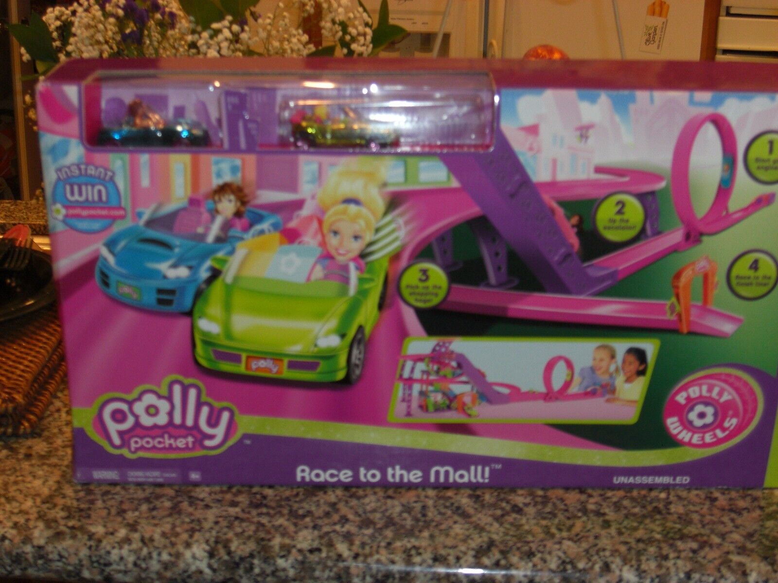 RARE 2007 POLLY POCKET RACE TO THE MALL PLAYSET!!