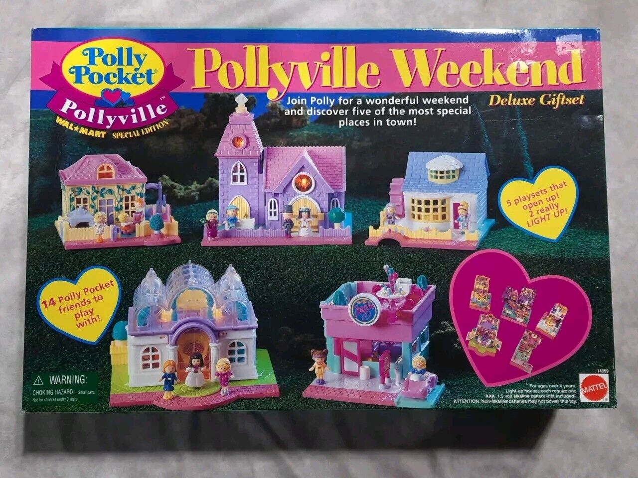 Polly Pocket Pollyville Weekend Deluxe GiftSet Mattel 14 Figures 5 Houses