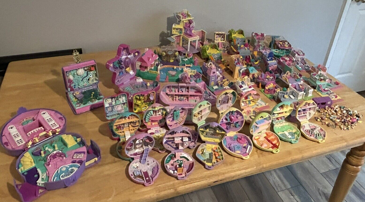 Polly Pocket Collectibles : Pollyworld Bus Value Guide - Price List | Polly Pocket Collectors Guide