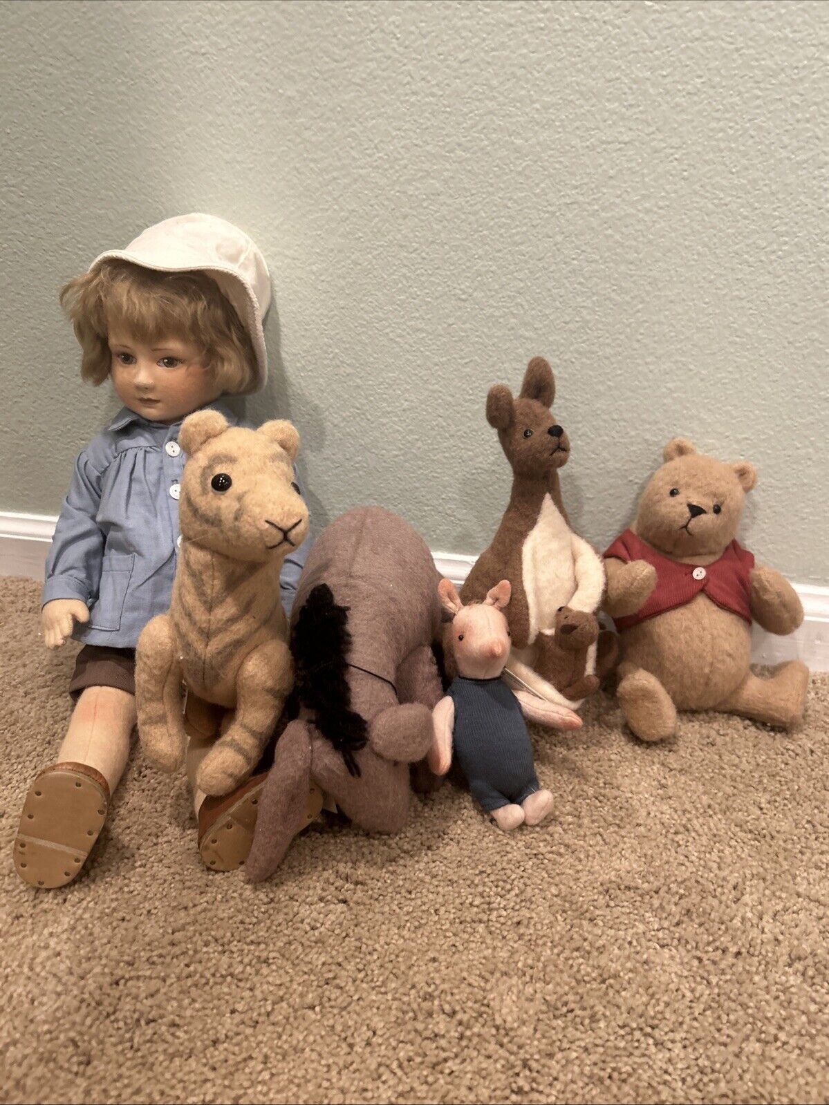 Winnie the Pooh set by R. John Wright?