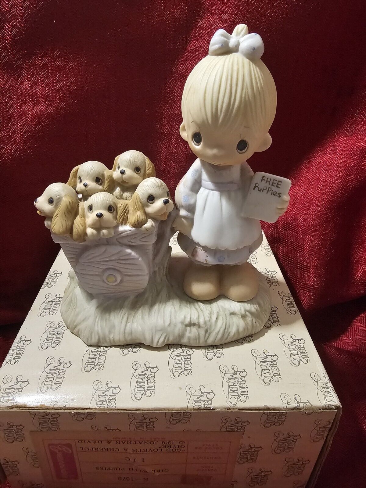 Precious Moments God Loveth A Cheerful Giver 1977 *** Signed By Sam***