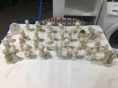 Lot of 26 Rare Precious Moments Figures 1976-2001 - Beautiful Condition