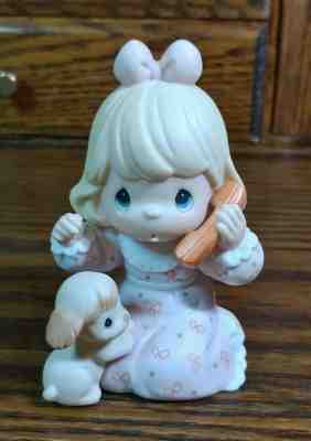Precious Moments Enesco - #PM0011 Members Only Figurine - Calling To Say Special