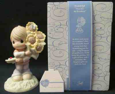 NIB 2006 Precious Moments Boy w/Sunflowers Figurine # 710031~You Are My Sunshine