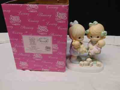 2001 Precious Moments "Your're the Best Friend on the block" figurine #524018