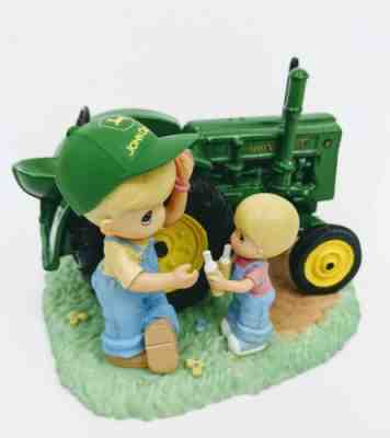 Precious Moments JOHN DEERE outlet RIDING TOWARD GREENER PASTURES 930014