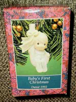 1992 PRECIOUS MOMENTS Baby's First Christmas Ornament NEW IN BOX