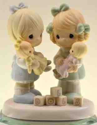 Precious Moments 2 GIRLS w/ DOLLS & BLOCKS 524018 NIB