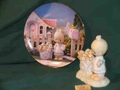 Precious Moments "GOD LOVES A CHEERFUL GIVER" Figurine and Plate