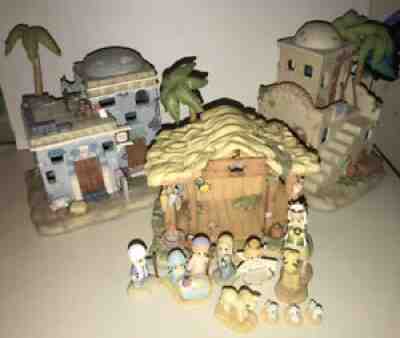 Precious Moments Hawthorne Village 12 PCs. 2006 OH HOLY NIGHT COLLECTION RARE!!