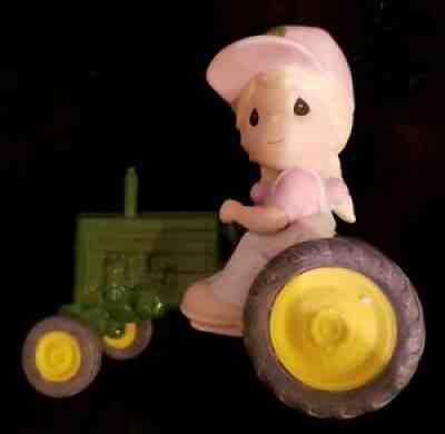 Precious Moments JOHN DEERE RIDING TOWARD GREENER fashion PASTURES 930014