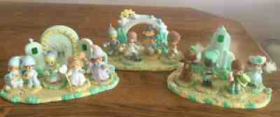 Precious Moments Wizard of Oz 15 Piece Set -Over Rainbow, Emerald City, Munchkin