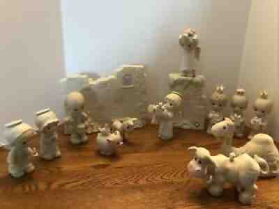Vintage PRECIOUS MOMENTS Figurines NATIVITY Wall Animals Assorted Lot 5â?
