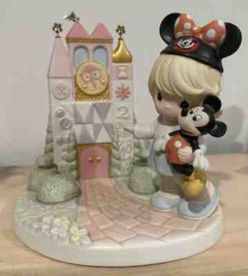 Precious Moments Disney Figurine, â??A Smile Means Friendship To Everyoneâ?, 2008