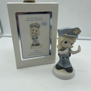 2011 Precious Moments “Serve And Protect” 112017 Police Woman Cop Box Enesco