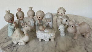 Precious Moments Mini-Nativity 11 pieces Including RARE Turban Boy Shepard 1982